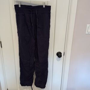 Lululemon studio pant size 6
